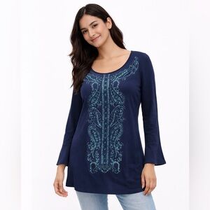 🦋 Navy Blue Stretch Knit Tunic